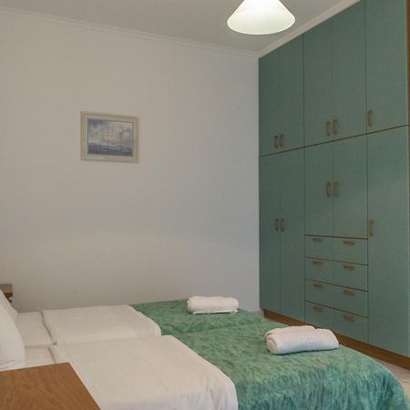 Tina'S Apartments Adámasz Szoba fotó
