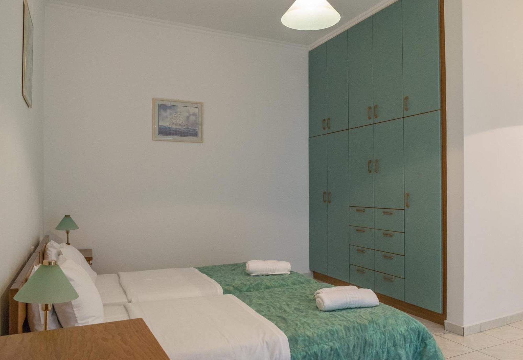 Tina'S Apartments Adámasz Szoba fotó